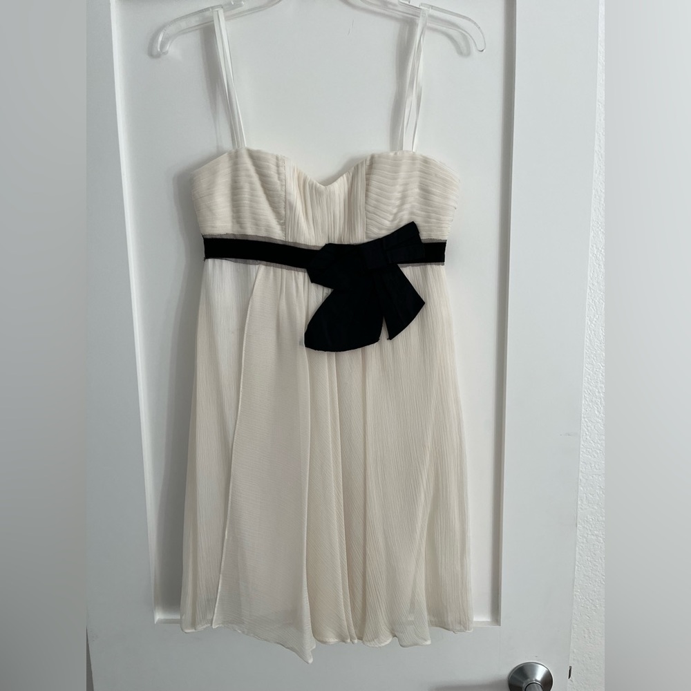 BCBG strapless sweetheart
